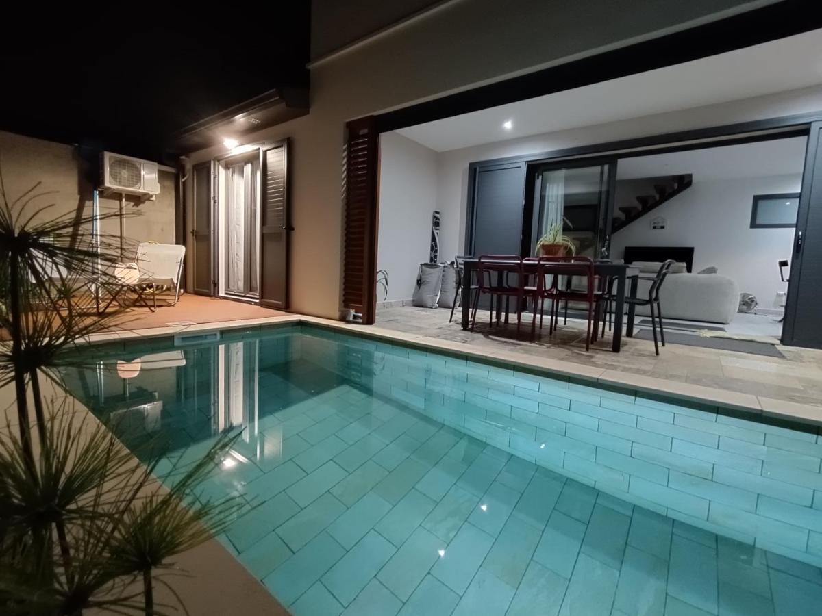 Villa O'Lhaya Piscine Pivee Saint-Joseph Exterior photo