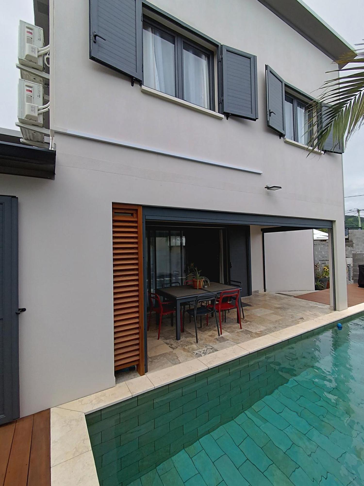 Villa O'Lhaya Piscine Pivee Saint-Joseph Exterior photo
