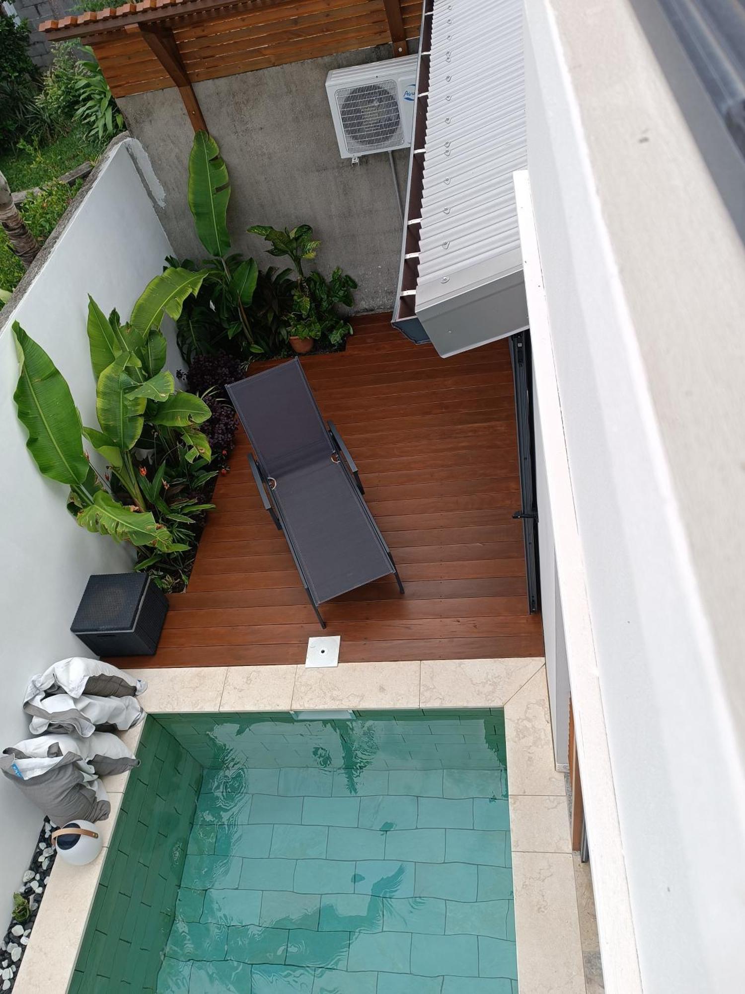 Villa O'Lhaya Piscine Pivee Saint-Joseph Exterior photo