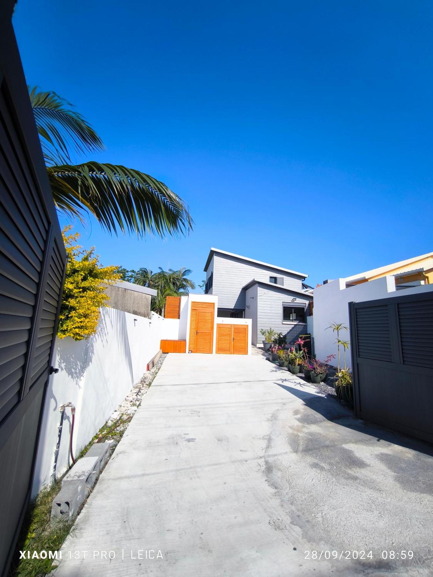 Villa O'Lhaya Piscine Pivee Saint-Joseph Exterior photo